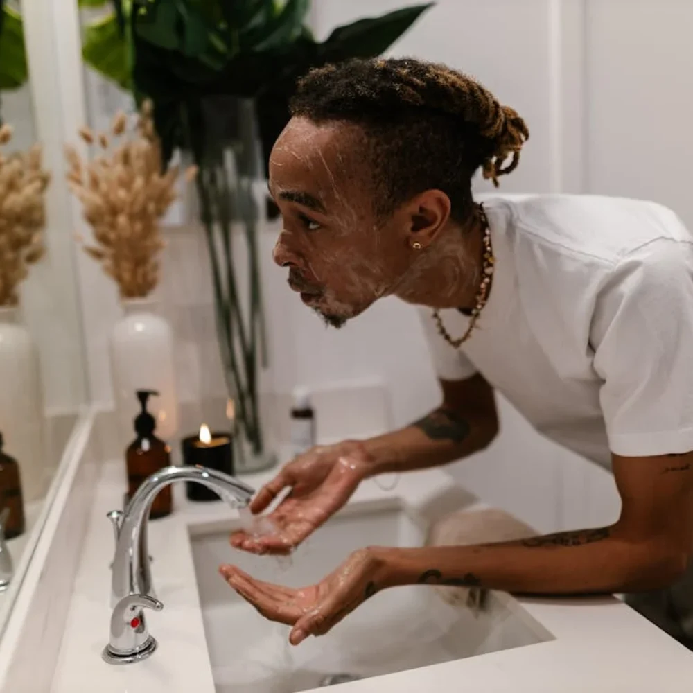 sabun muka yang cocok untuk kulit kering dan kusam